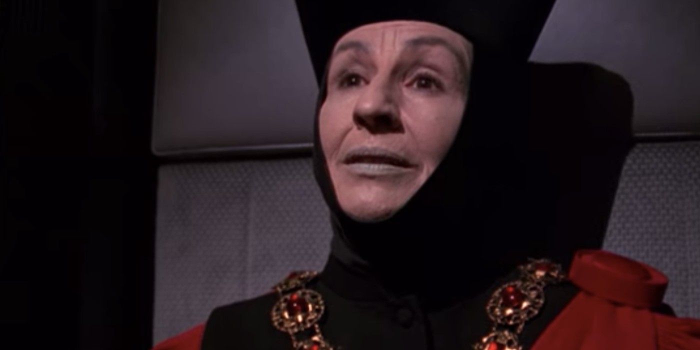 Judge Q On Star Trek Voyager