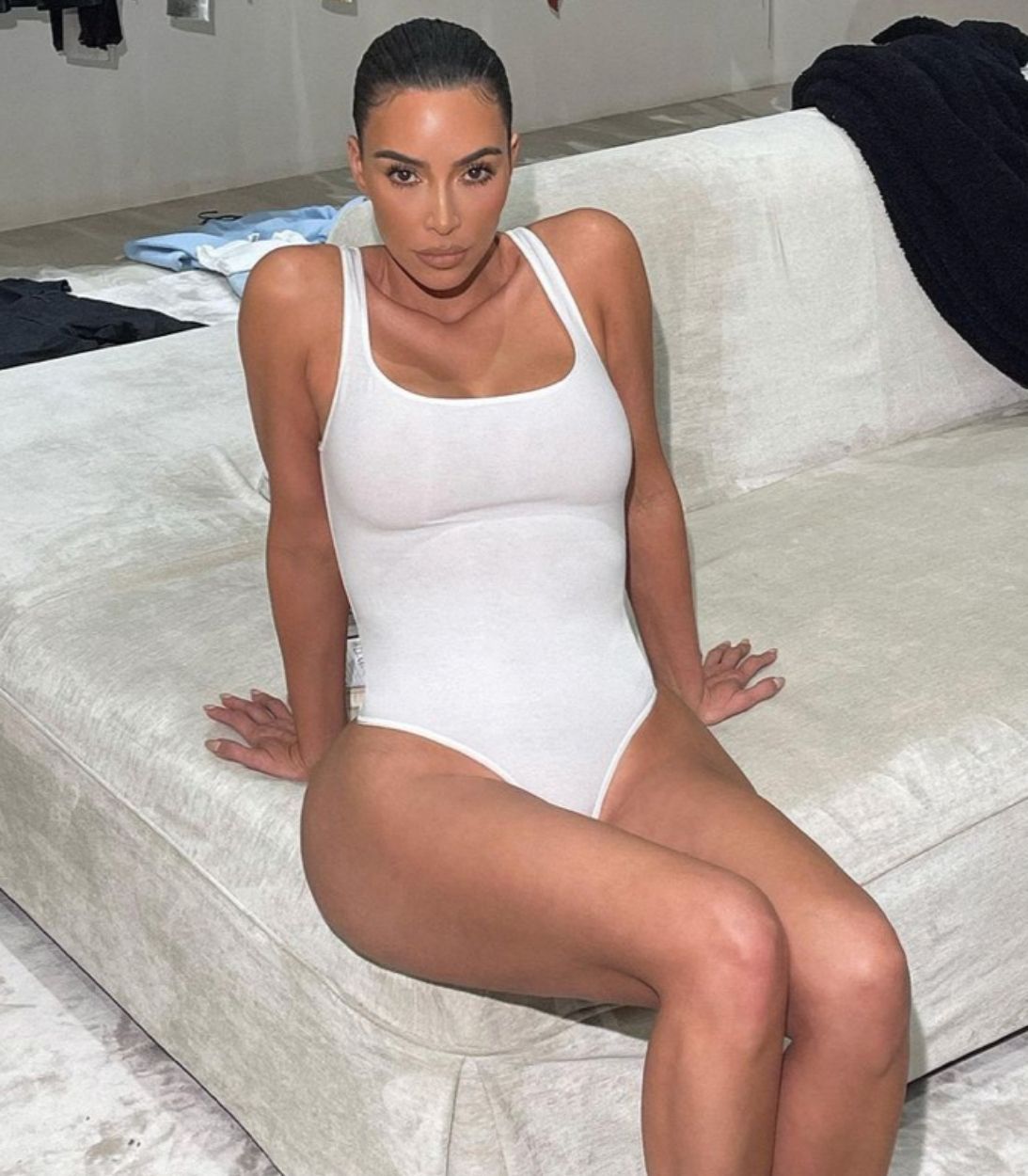 Kim-bikini-Keeping Up With The Kardashians