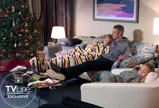 Law and Order SVU Rollins and Carisi cuddling