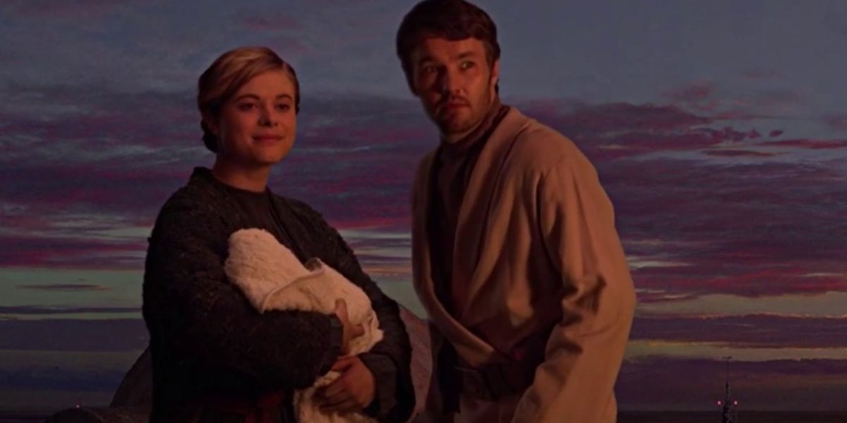 Beru and Owen hold baby Luke at the end of Revenge of the Sith
