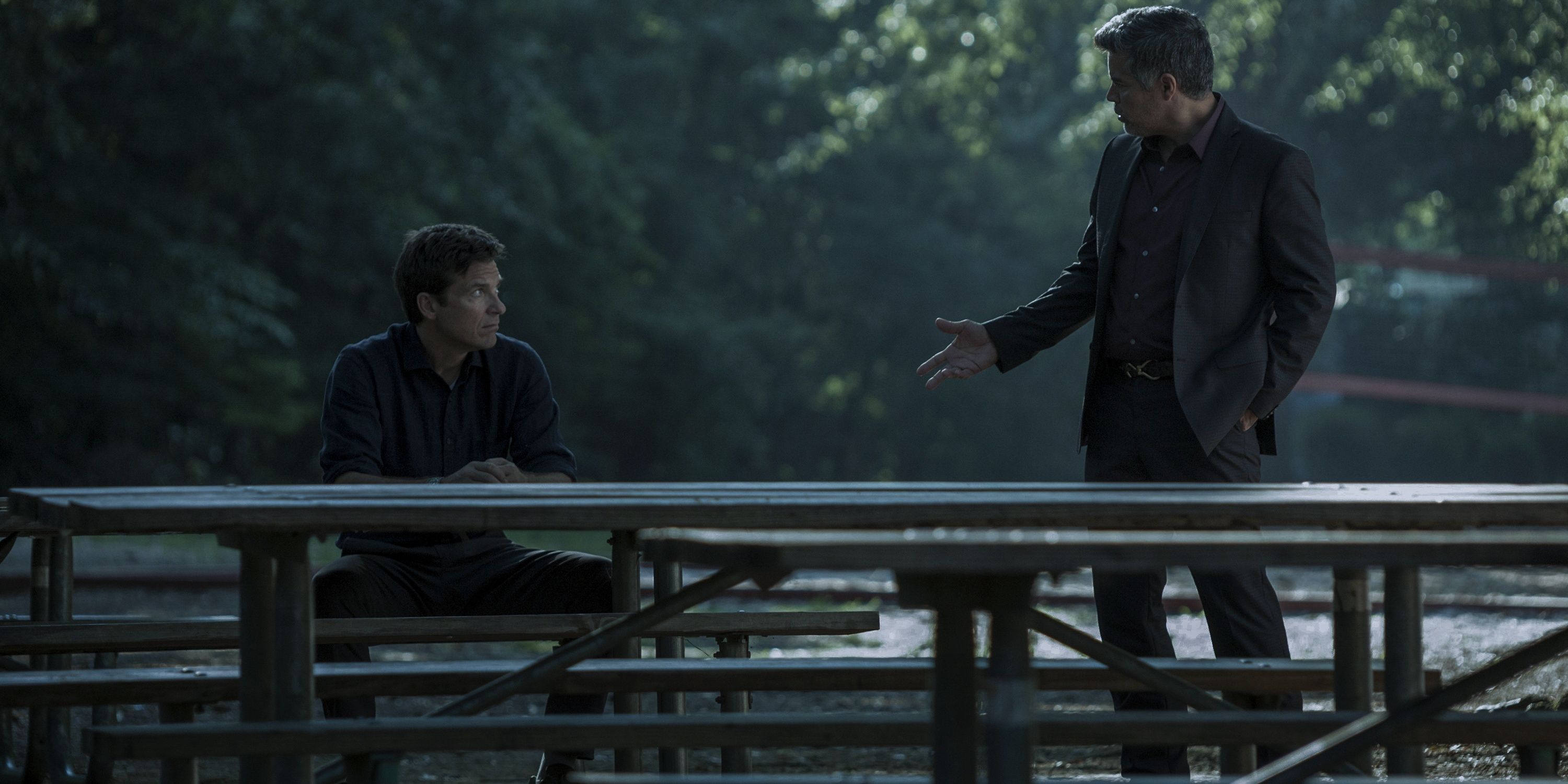 Del tells Marty his money-laundering expectations in Ozark