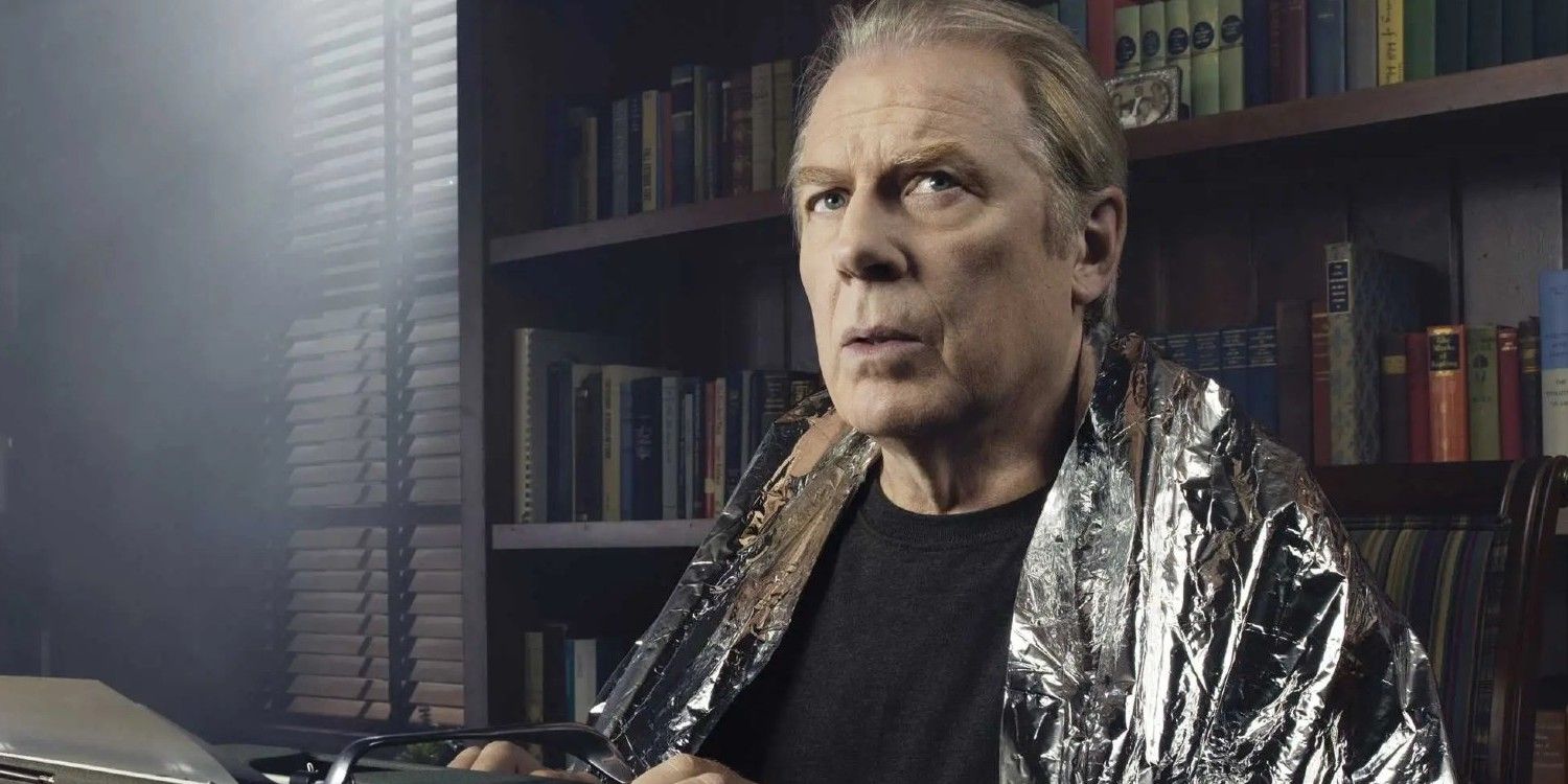 Chuck McGill wearing his tinfoil blanket in Better Call Saul