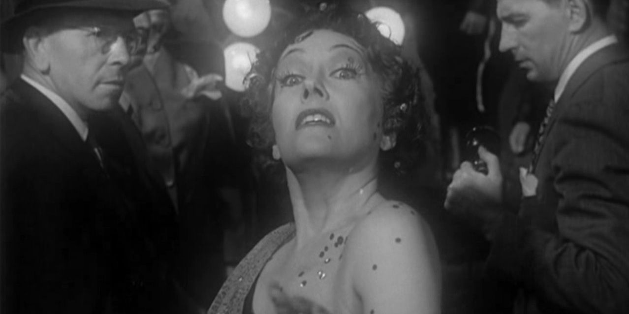 Norma Desmond looking into the camera in Sunset Boulevard