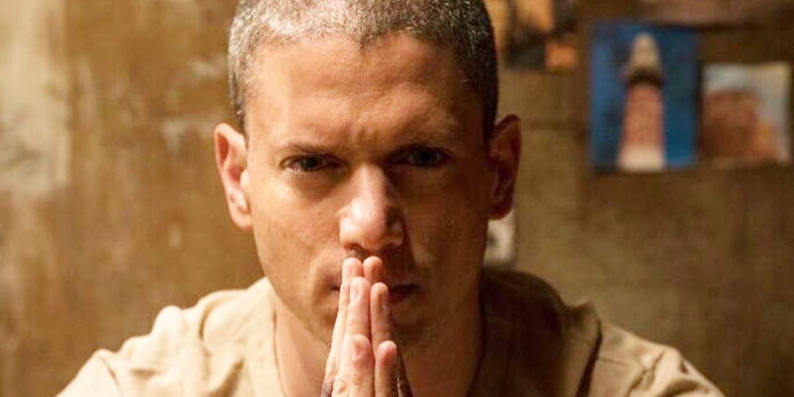 Wentworth Miller concentrating in Prison Break Season 5