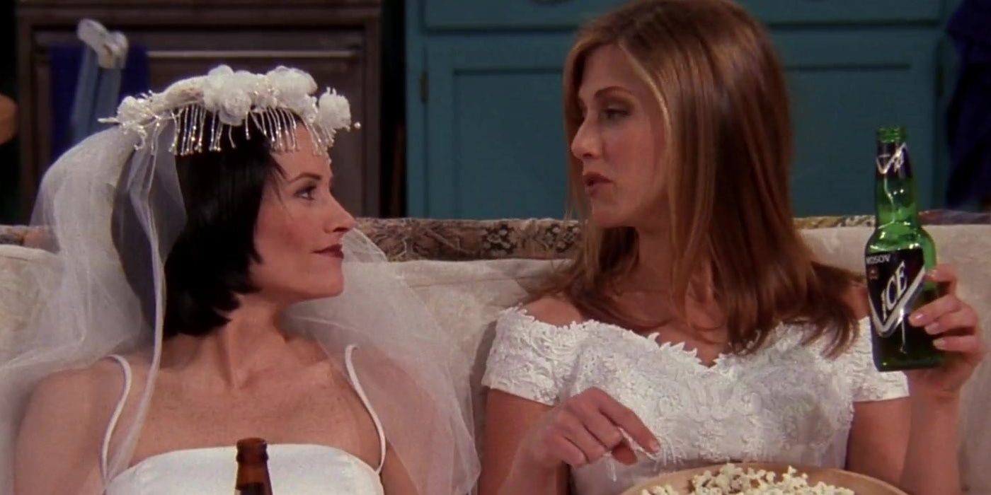 Rachel and Monica in Friends