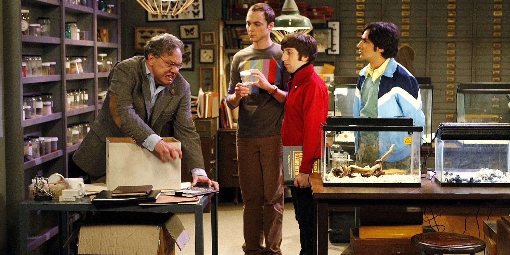 Raj, Sheldon and Howard at the University with a professor in the Big Bang Theory