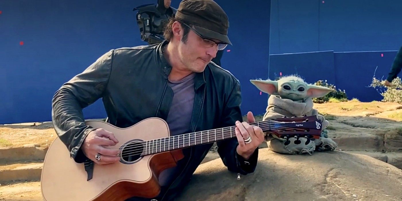 Robert Rodriguez and Baby Yoda on The Mandalorian season 2 set