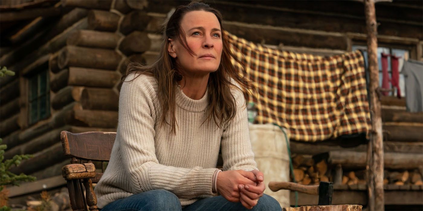 Robin Wright sits in Land (2020)