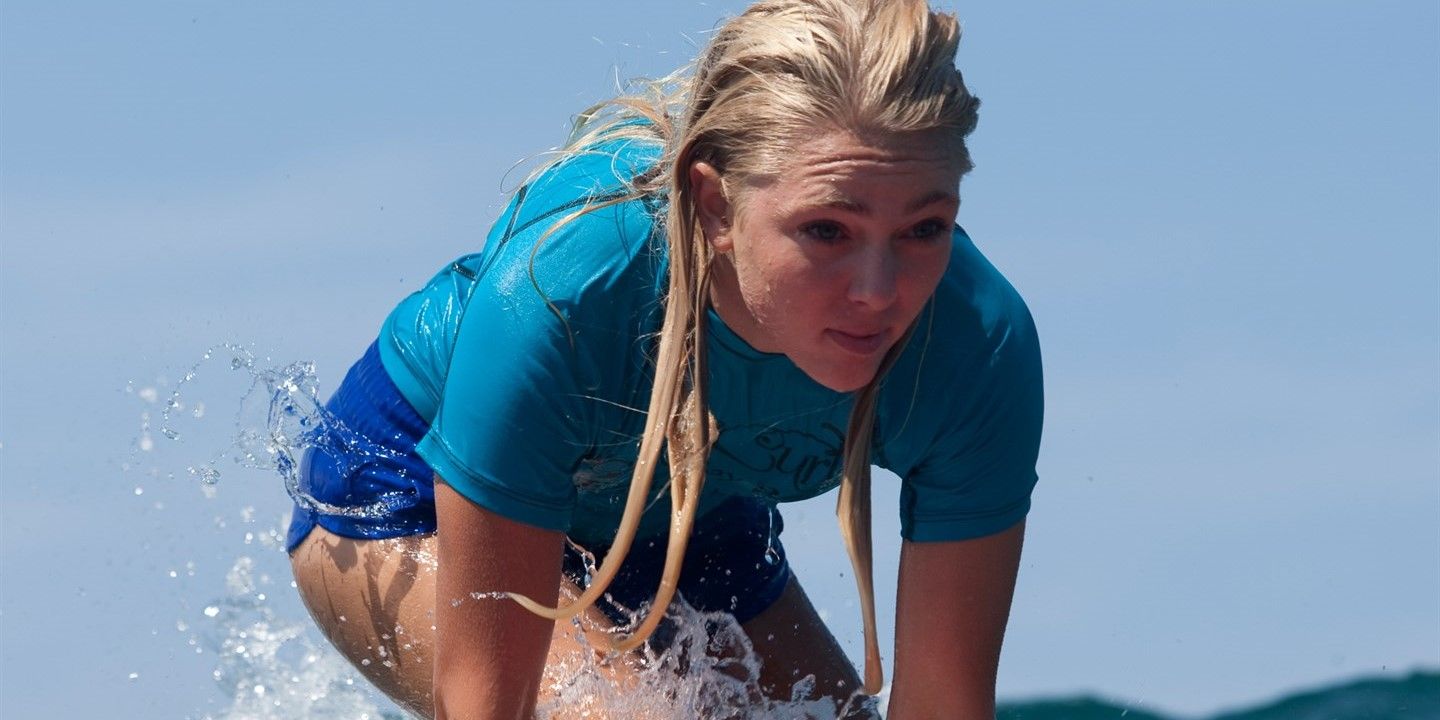 Bethany Hamilton surfing in Soul Surfer