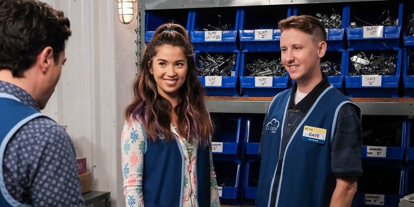 Cheyenne helps train Bo in Superstore.