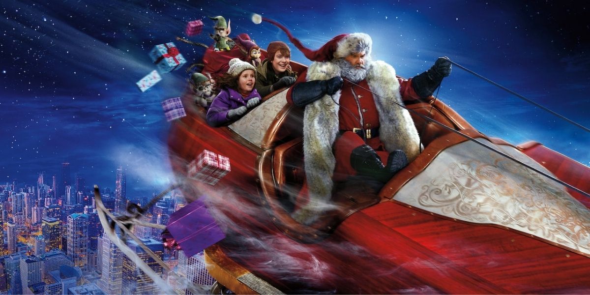 Kurt Russel in Santa's sleigh in The Christmas Chronicles (2018, Netflix)