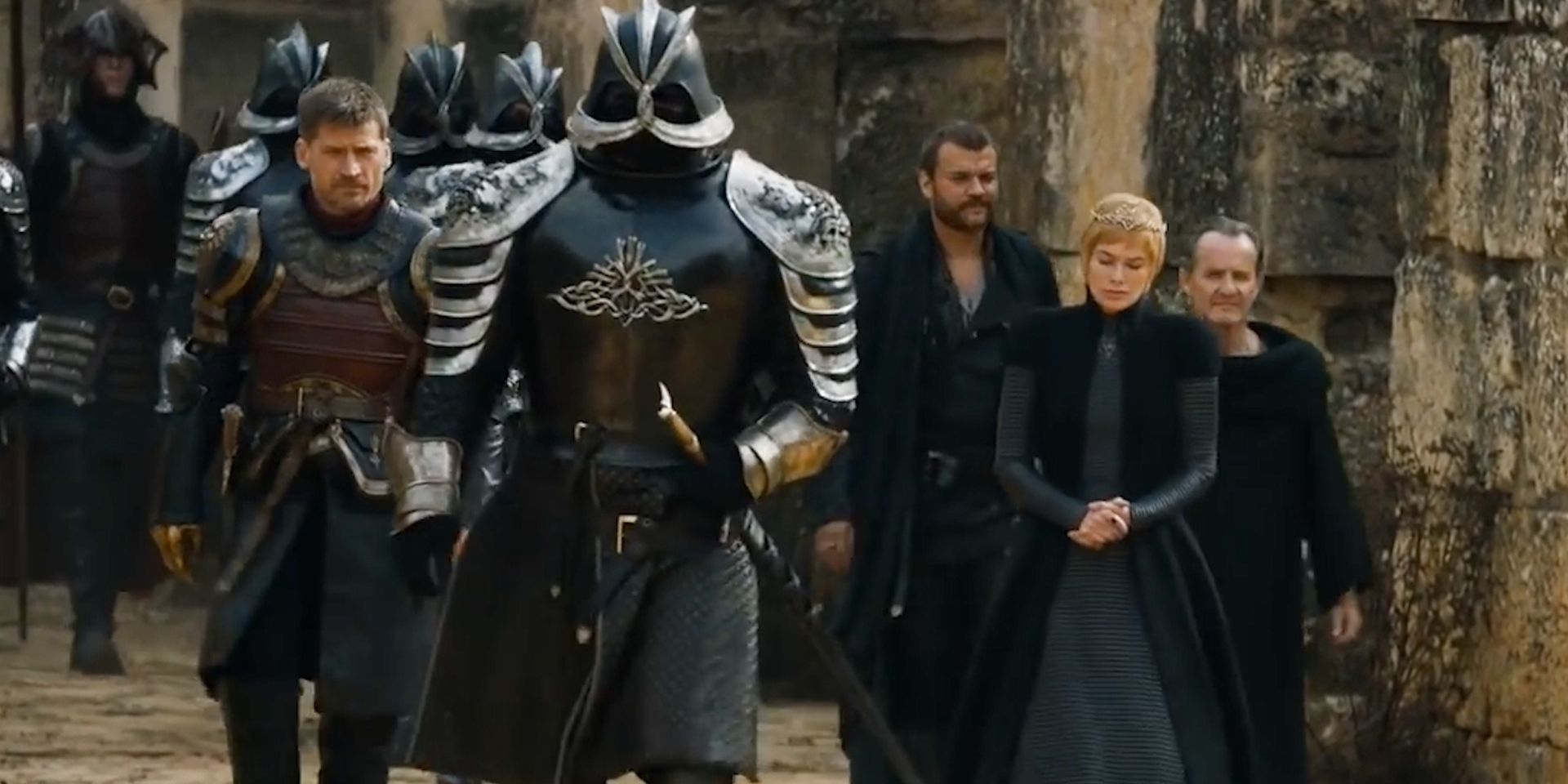 The Mountain and Cersei an the Dragonpit Summit