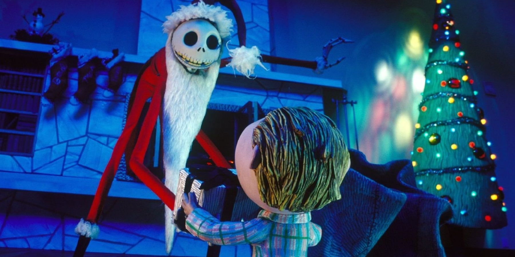 The Nightmare Before Christmas - Jack taking a Christmas tree dressed as Santa