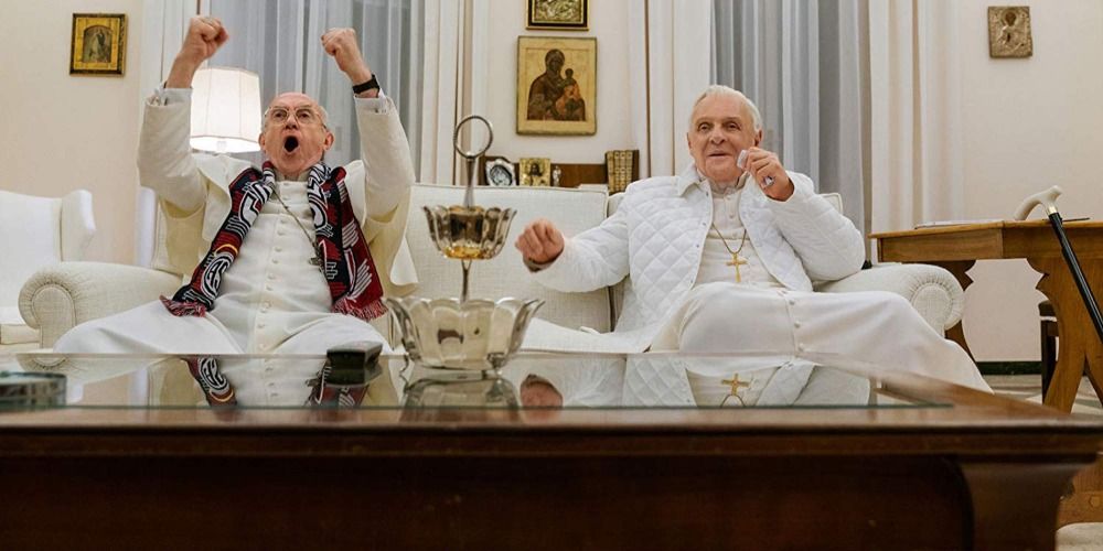 Jonathan Price and Anthony Hopkins in The Two Popes (2019)
