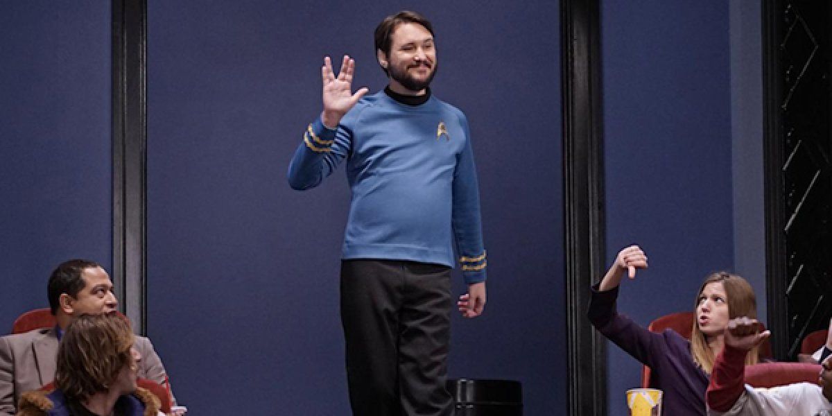 Wil Wheaton arrives at the The Force Awakens premiere in a Star Trek costume