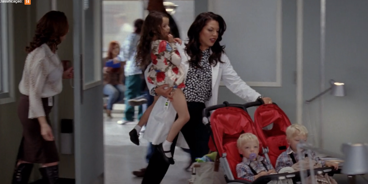 Callie pushing pram and holding daughter in Grey's Anatomy