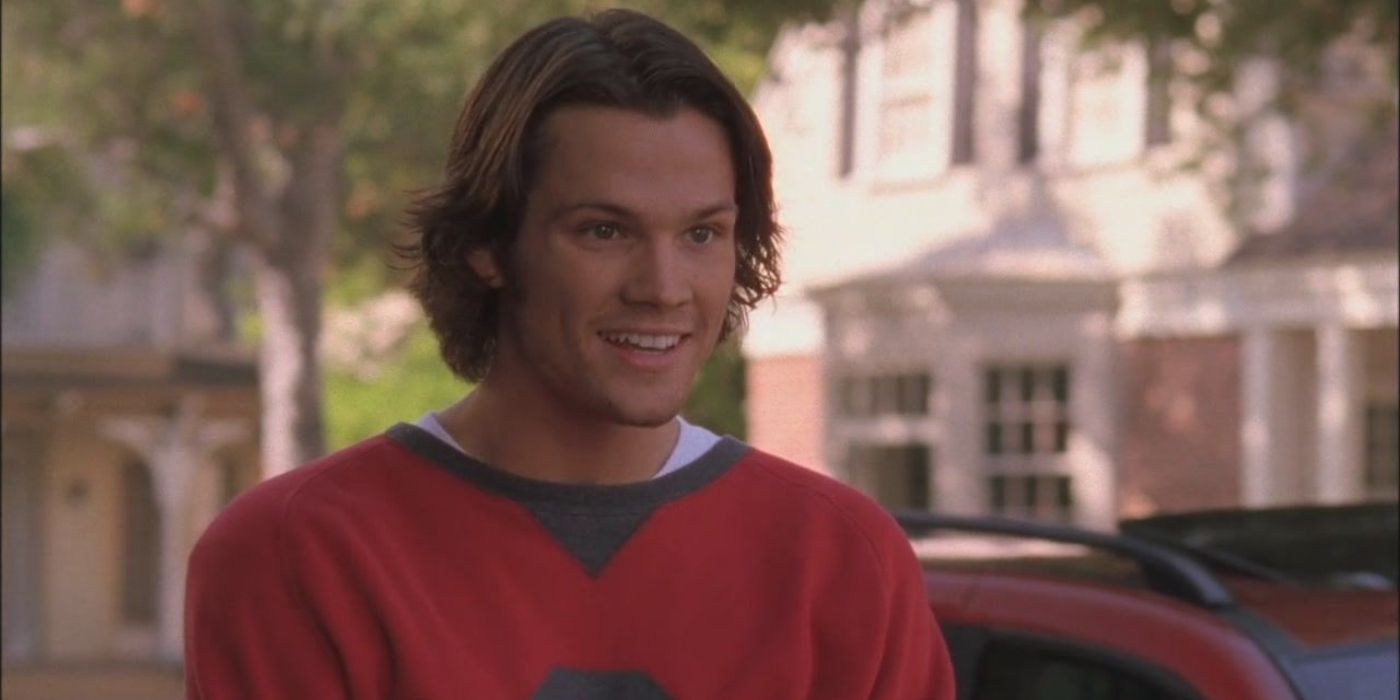 Dean smiling in a red shirt on Gilmore Girls
