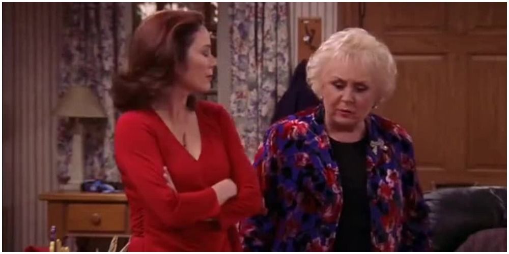 A scene from the Everybody Loves Raymond episode Older Women