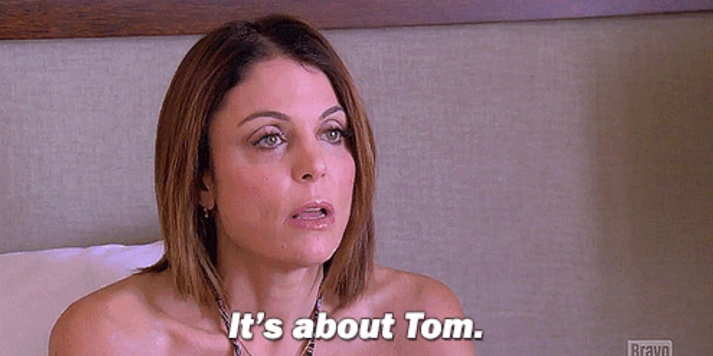 Bethenny in the hotel saying 'it's about Tom' to Luann on RHONY
