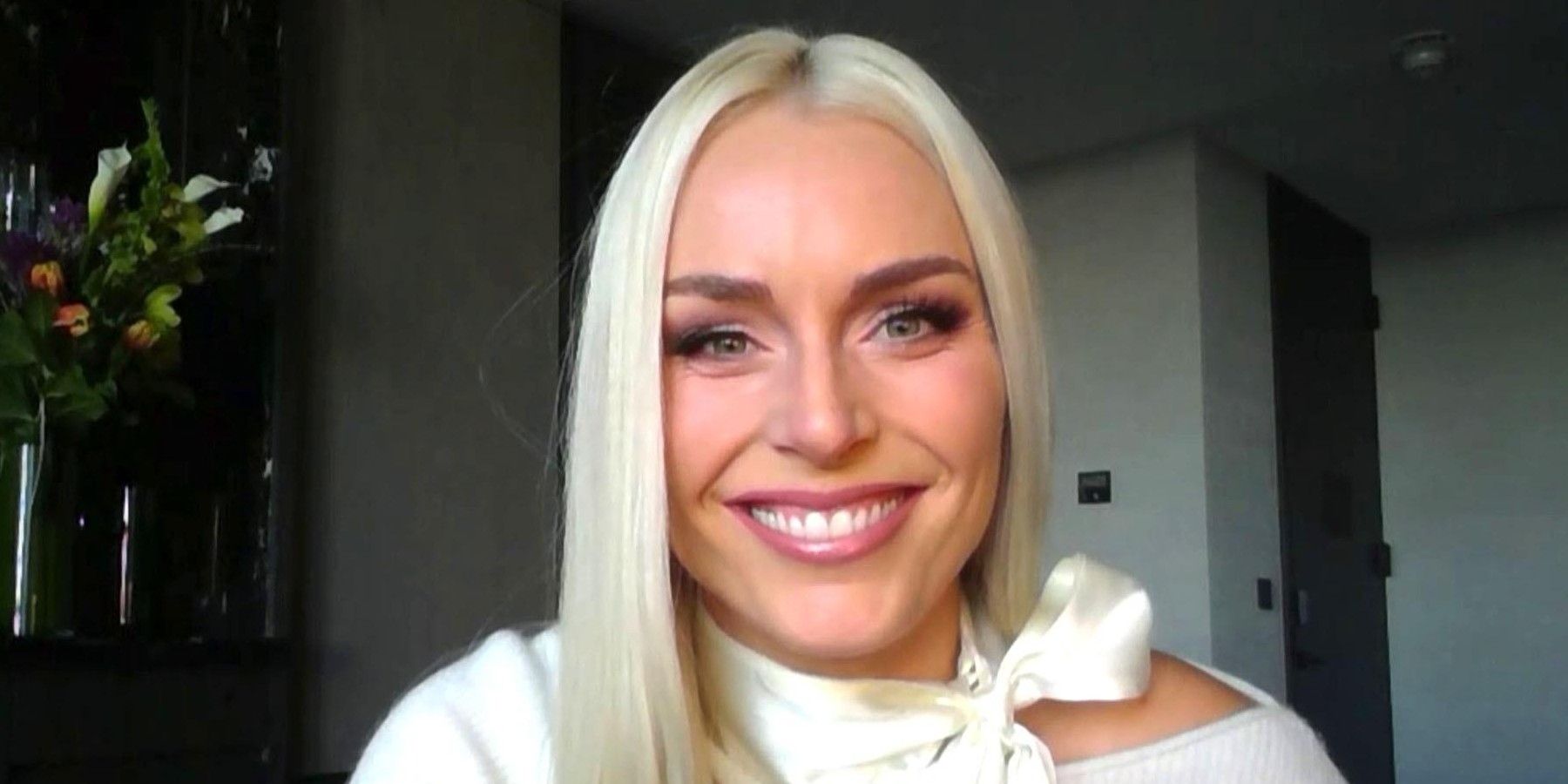 lindsey vonn host of The Pack