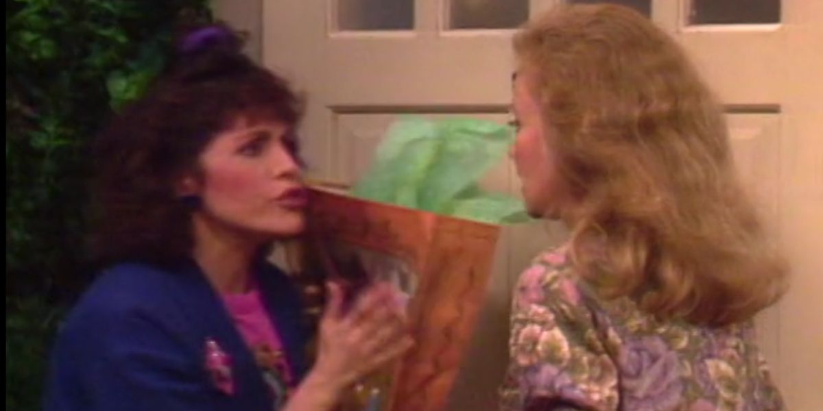Miss Pallodrino and Miss Bliss in Saved by the Bell Season 1