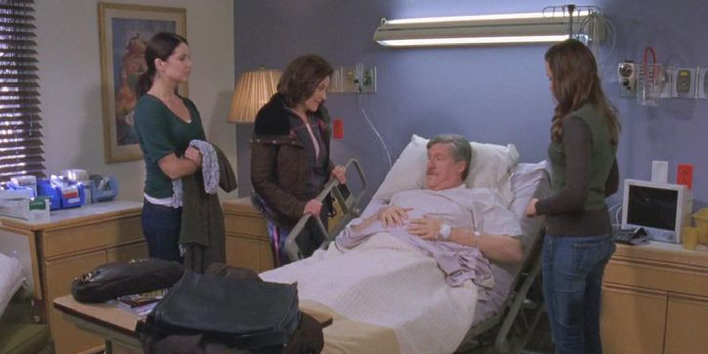 Lorelai, Emily, and Rory at Richard's Hospital Bed Side in Gilmore Girls