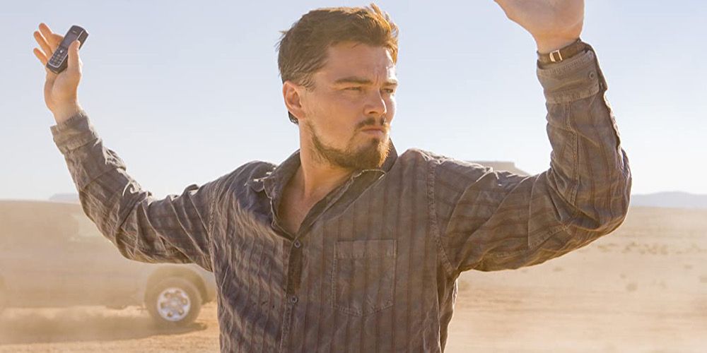 Leonardo DiCaprio in the desert in Body of Lies
