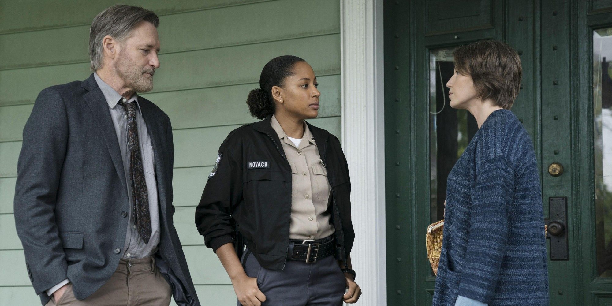 Bill Pullman, Natalie Paul and Carrie Coon in The Sinner