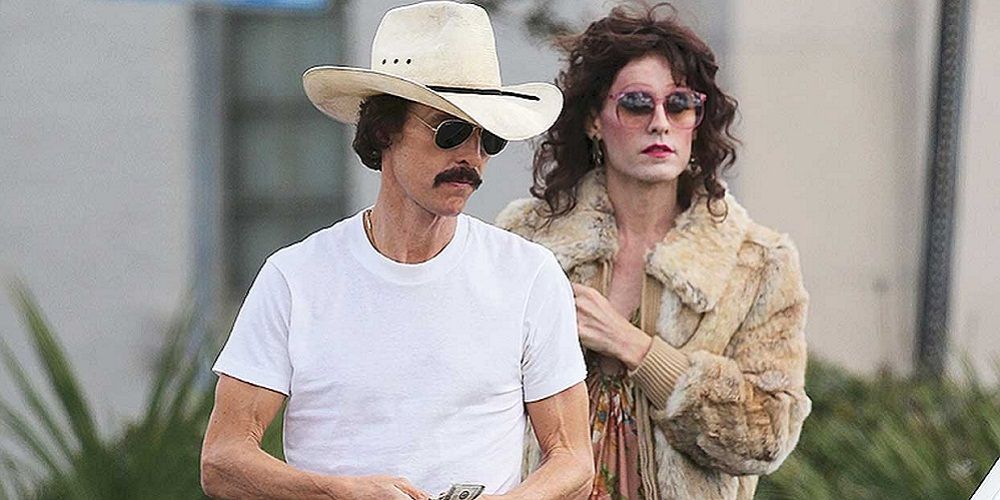 Ron and Rayon walking in Dallas Buyers Club