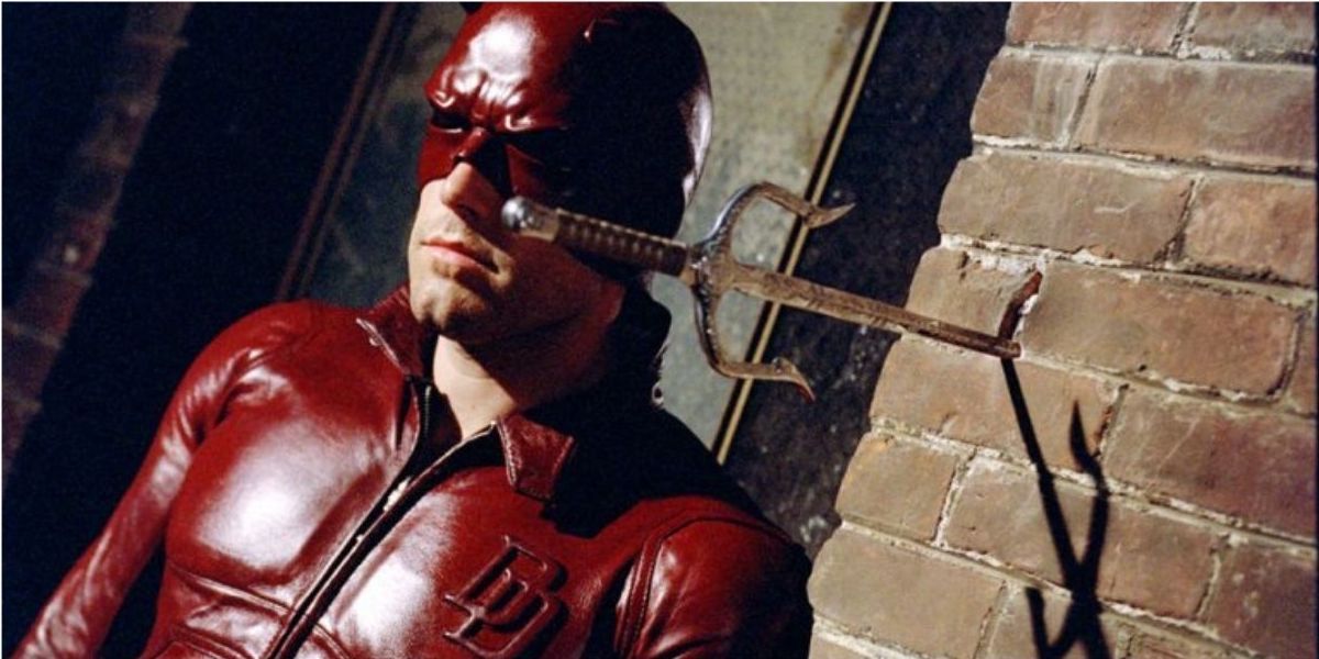 Daredevil finds Elektra's Sai