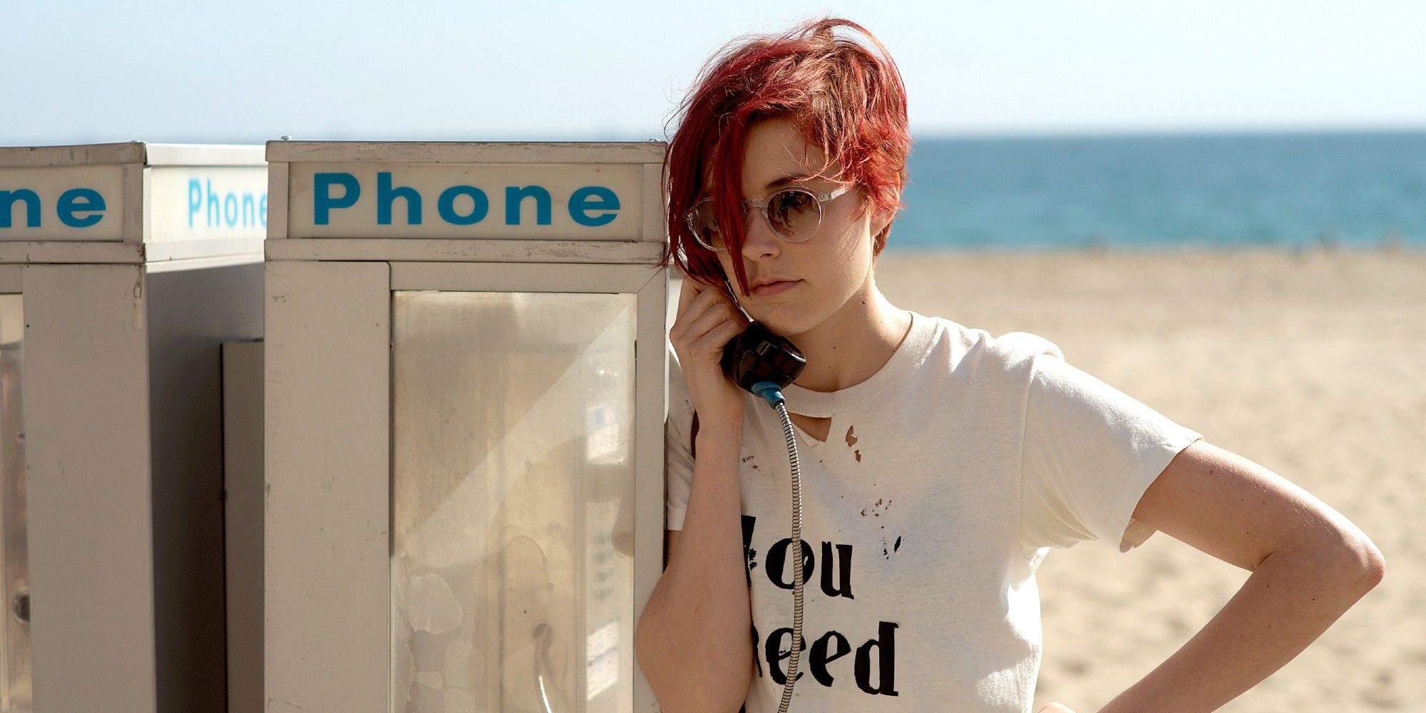 Greta Gerwig uses a phone booth in 20th Century Women