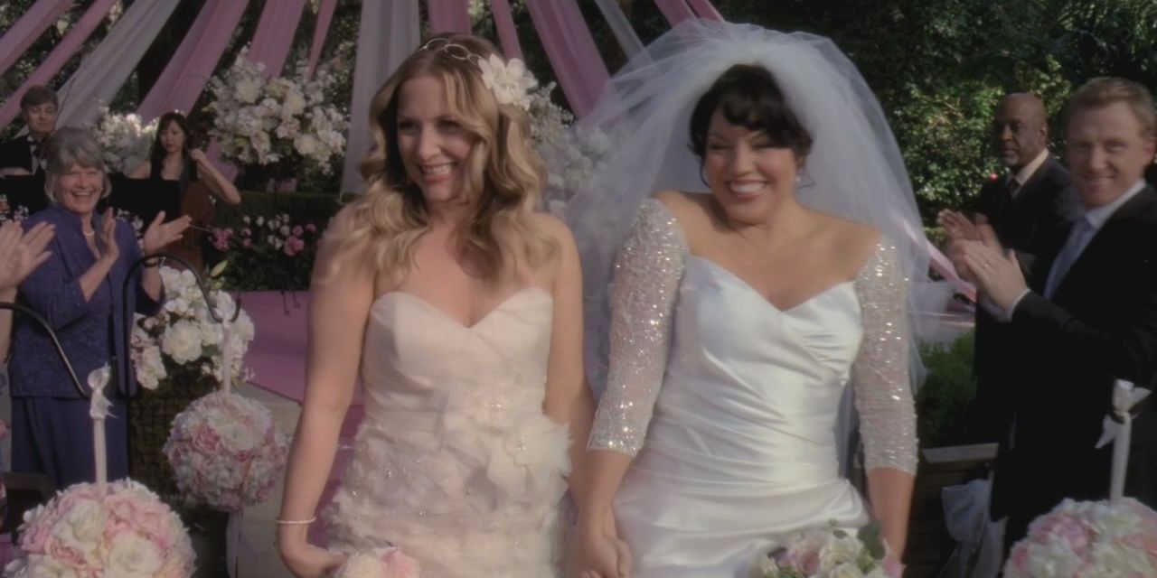 Callie and Arizona walking down the aisle in &quot;Grey's Anatomy.&quot;