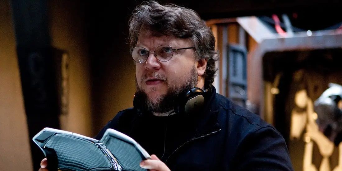 Guillermo del Toro reading a script