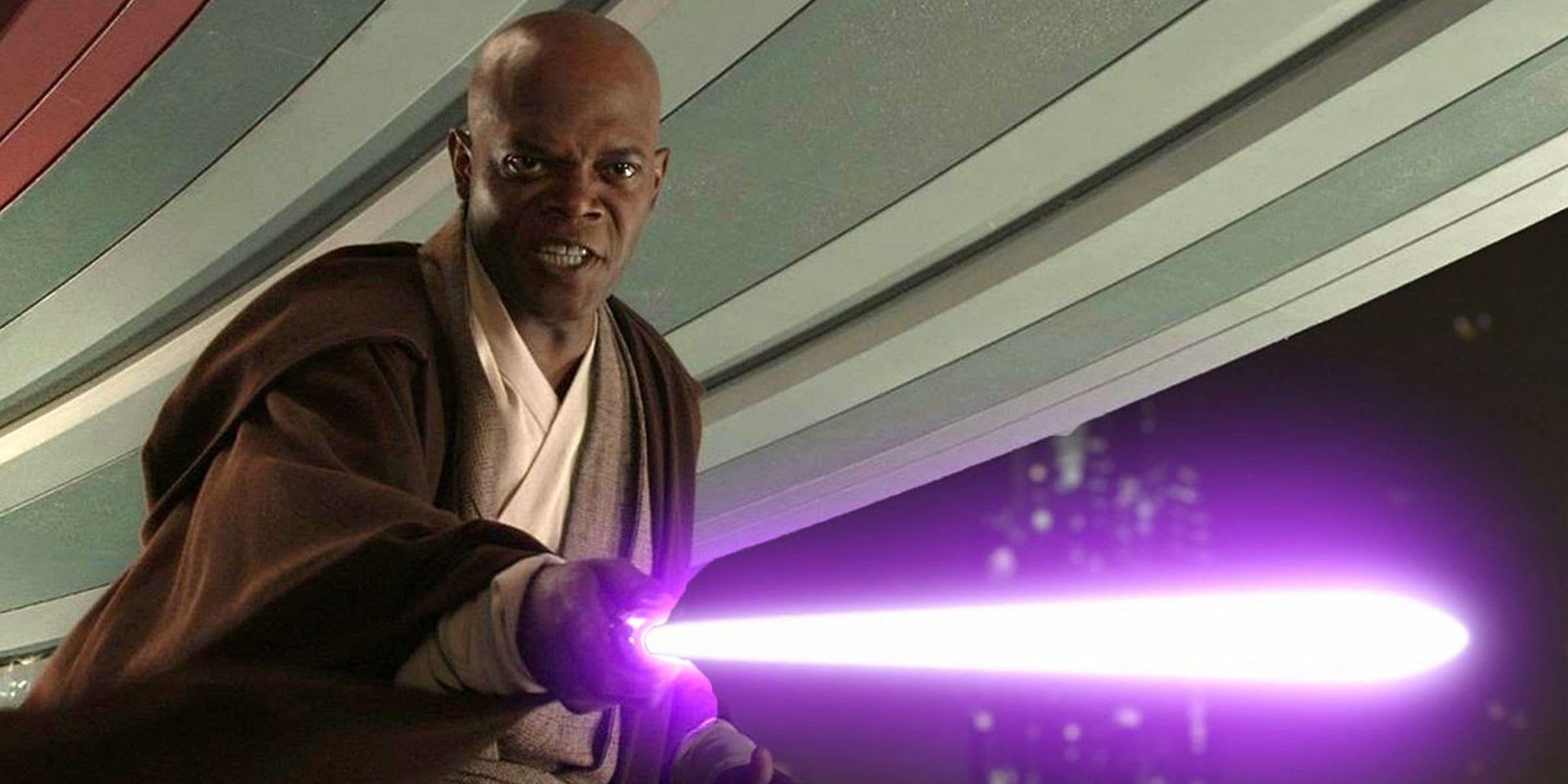 Mace Windu holding his lightsaber to the throat of Darth Sidious in Star Wars Revenge of the Sith