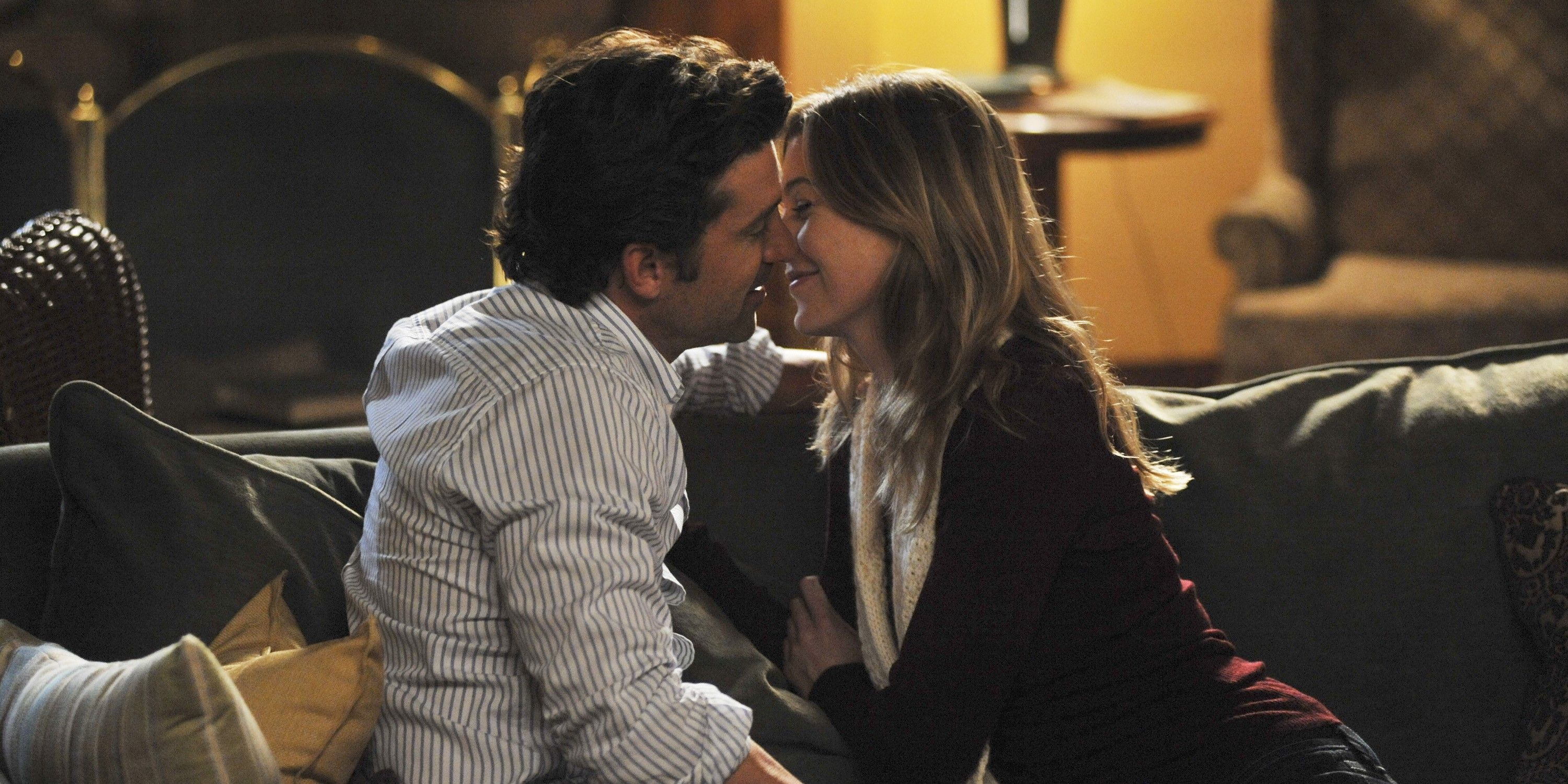 Meredith and Derek kissing on Grey's Anatomy