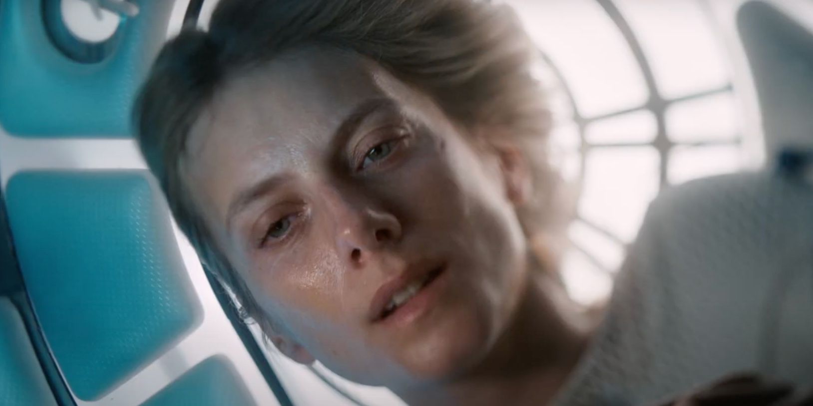 Mélanie Laurent in O2 on Netflix