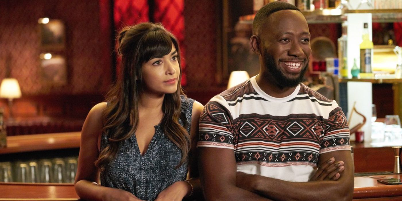 Cece and Winston smiling in New Girl