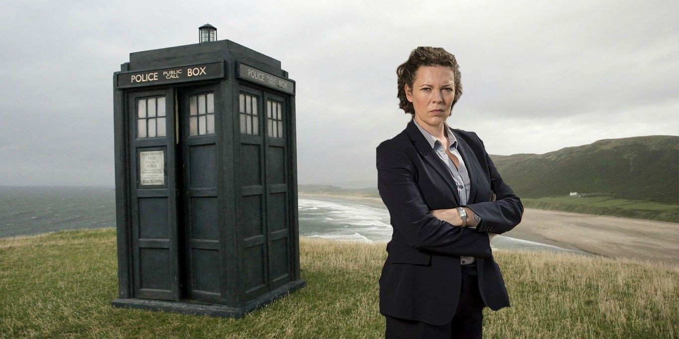 Olivia Colman With Tardis in field