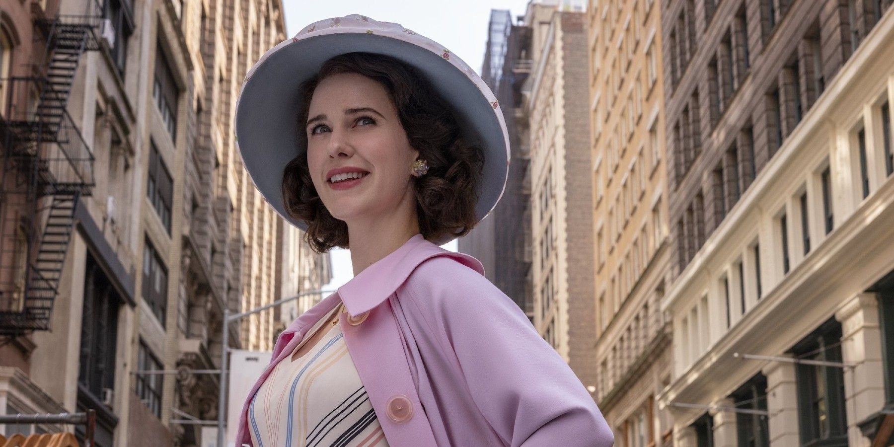 Rachel Brosnahan Is In A Literal Bubble In Marvelous Mrs Maisel Set Image