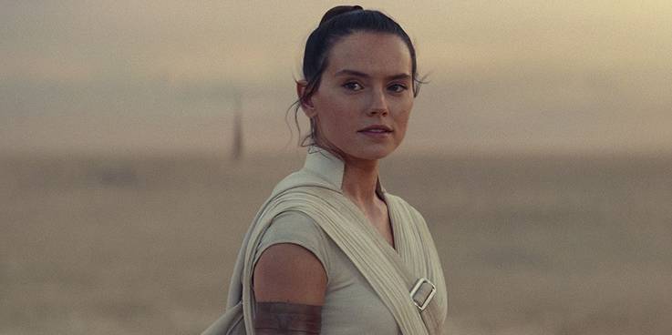 Star Wars : 10 Potential Cancelled Plots From Sequel Trilogy ! 15 Rey.jpg?q=50&fit=crop&w=737&h=368&dpr=1