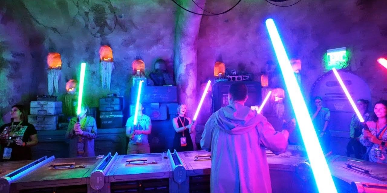 Savi&rsquo;s Workship lightsabers