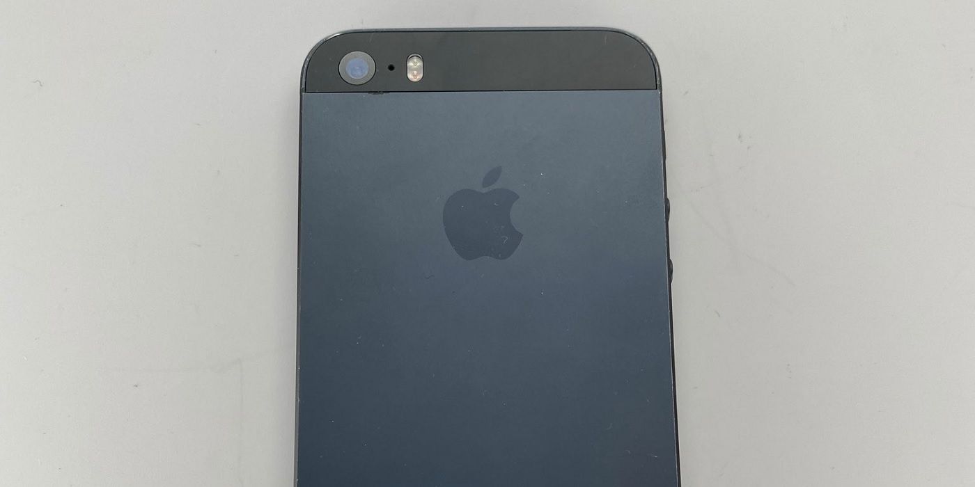 iPhone 5s black and gray