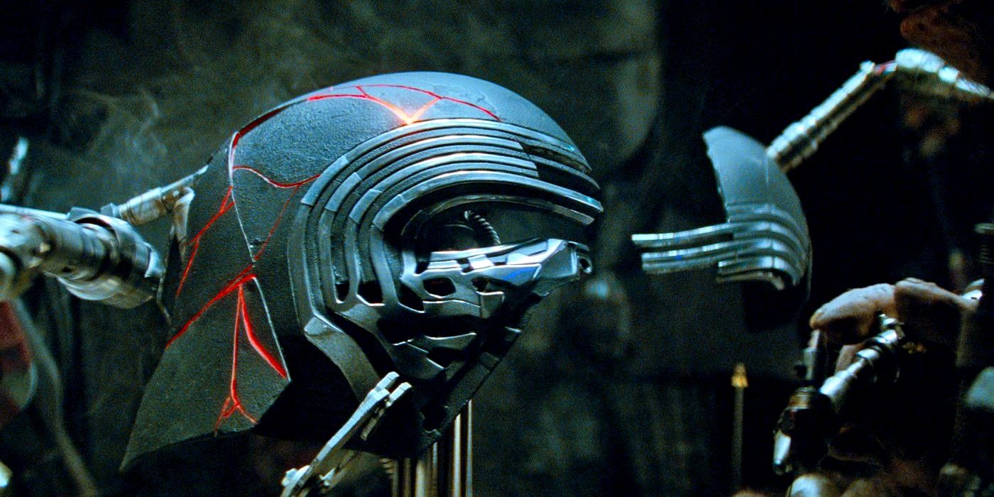 Star Wars Rise of Skywalker Kylo Ren helmet fixed