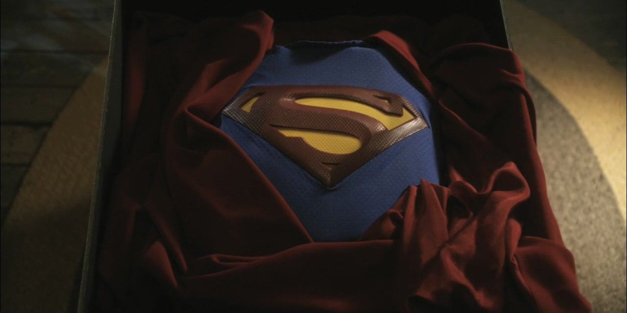 Superman costume in Smallville