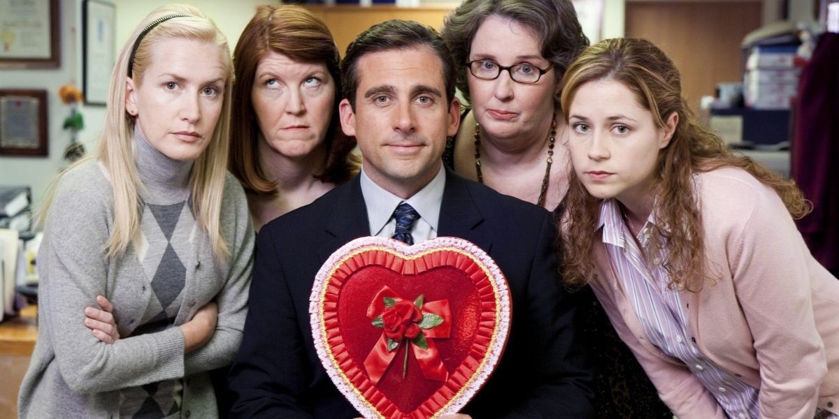 Michael Scott with the women of the office 