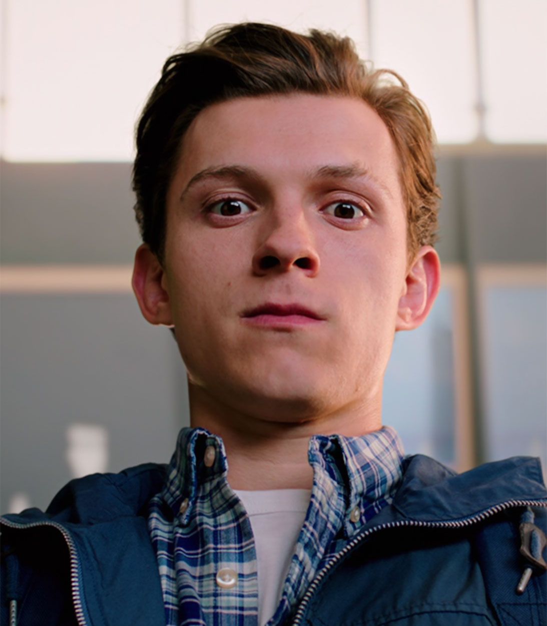 Tom Holland in Spider-Man Far From Home Vertical