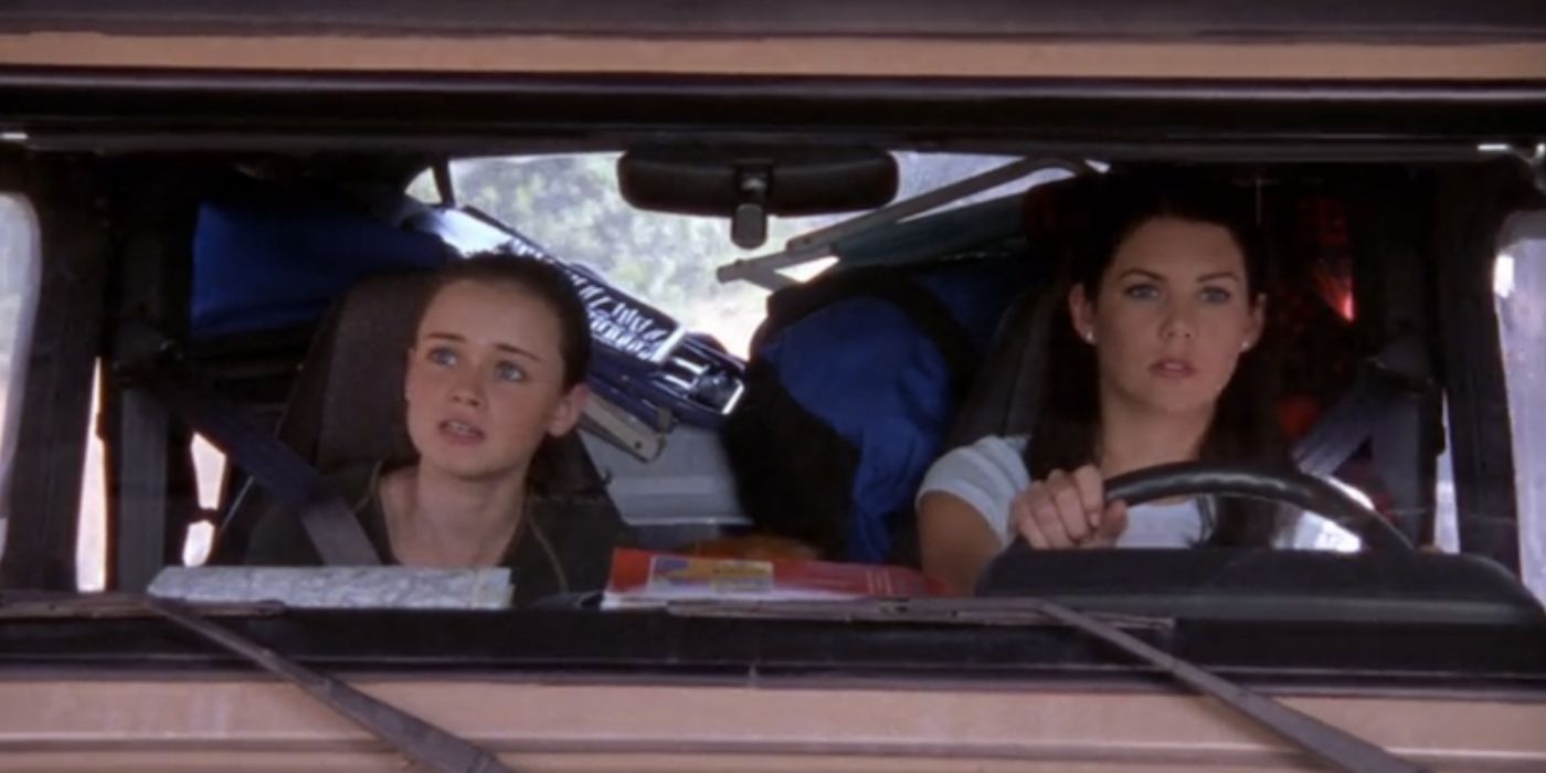 Lorelai and Rory in a car on a road trip on Gilmore Girls