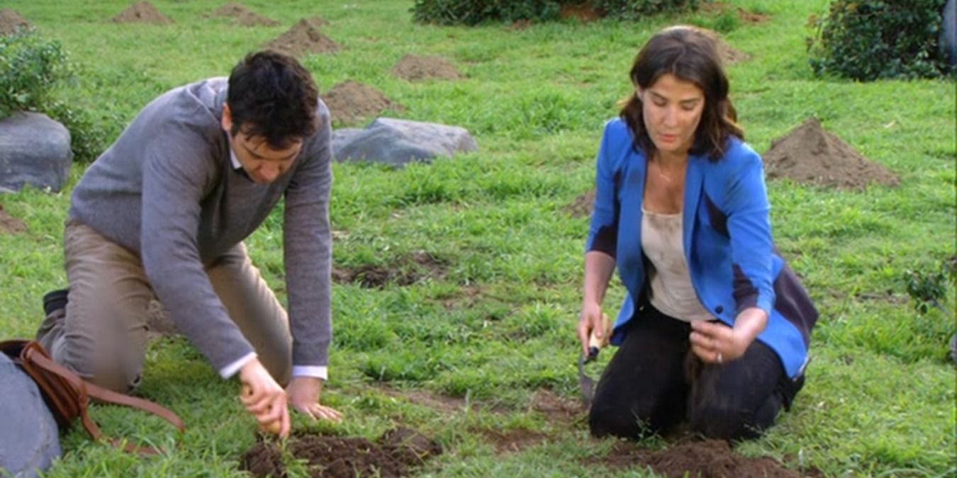How I Met Your Mother Robin &amp; Ted Digging