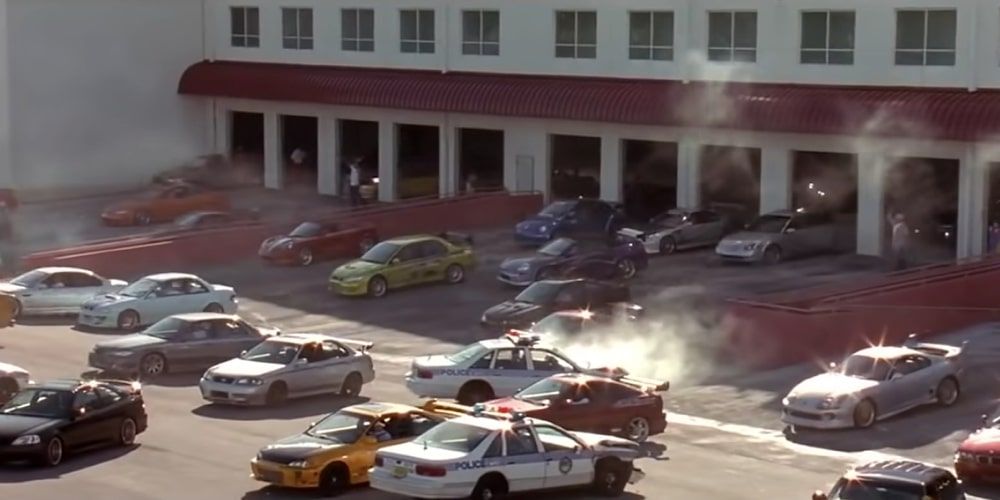 The car scramble that leads to the boast chase in 2 Fast 2 Furious