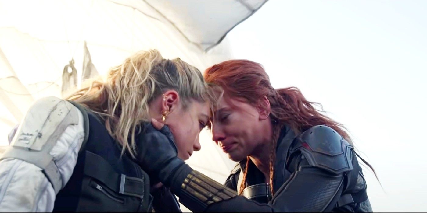 Florence Pugh as Yelena and Scarlett Johansson as Natasha in Black Widow